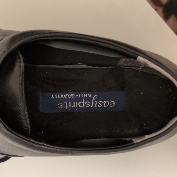 Easy Spirit GUC DOUBLE WIDE Size 6 Black Leather Shoes - Picture 2 of 9
